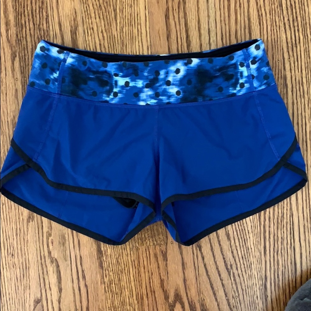 BLUE LULULEMON SHORTS (2.5” inseam)